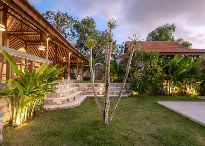 Limasan Villa