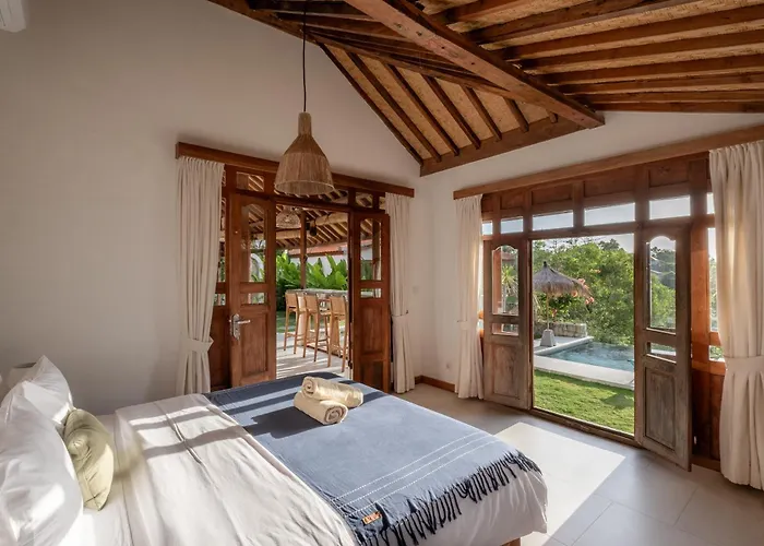 Limasan Villa Uluwatu (Bali)