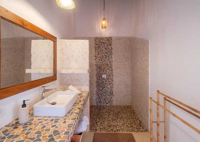 Limasan Villa Uluwatu (Bali)