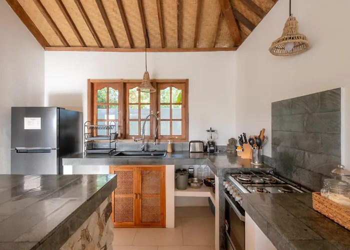 Limasan Villa *